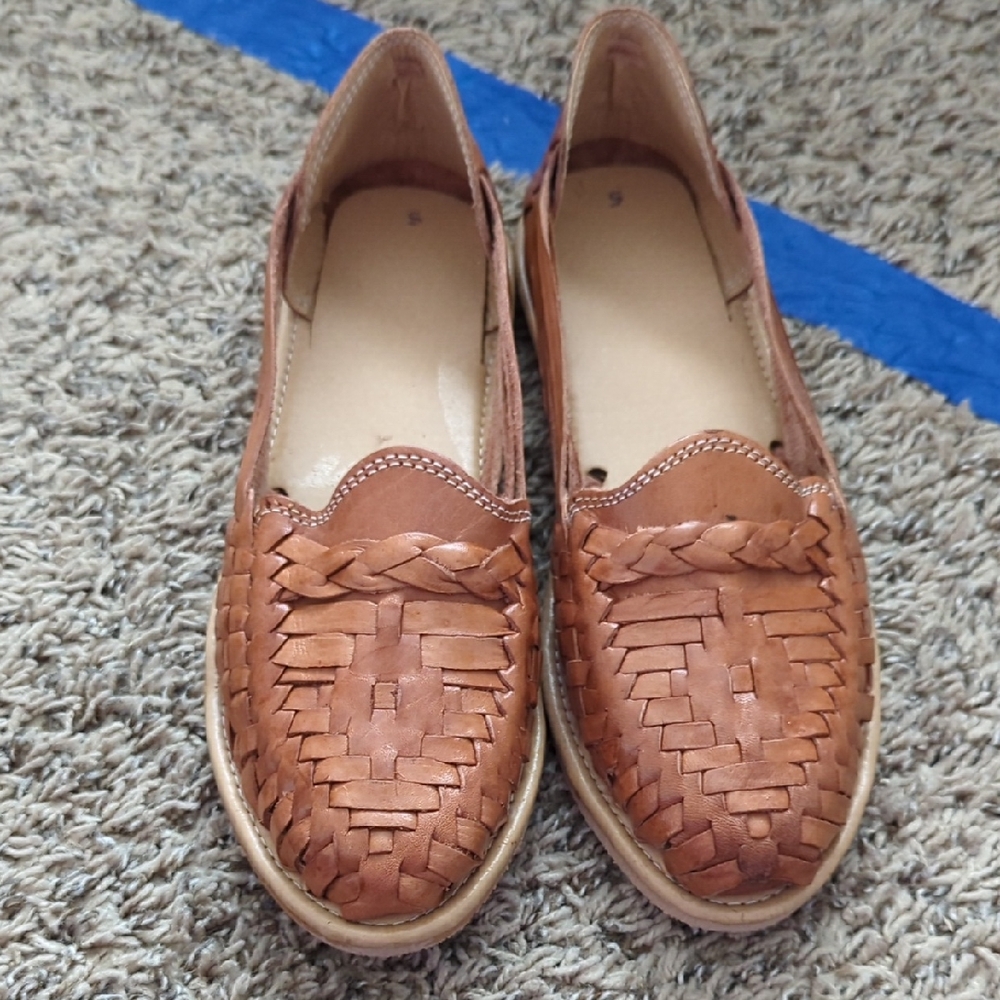 Elegant Brown Woven Loafers for Women